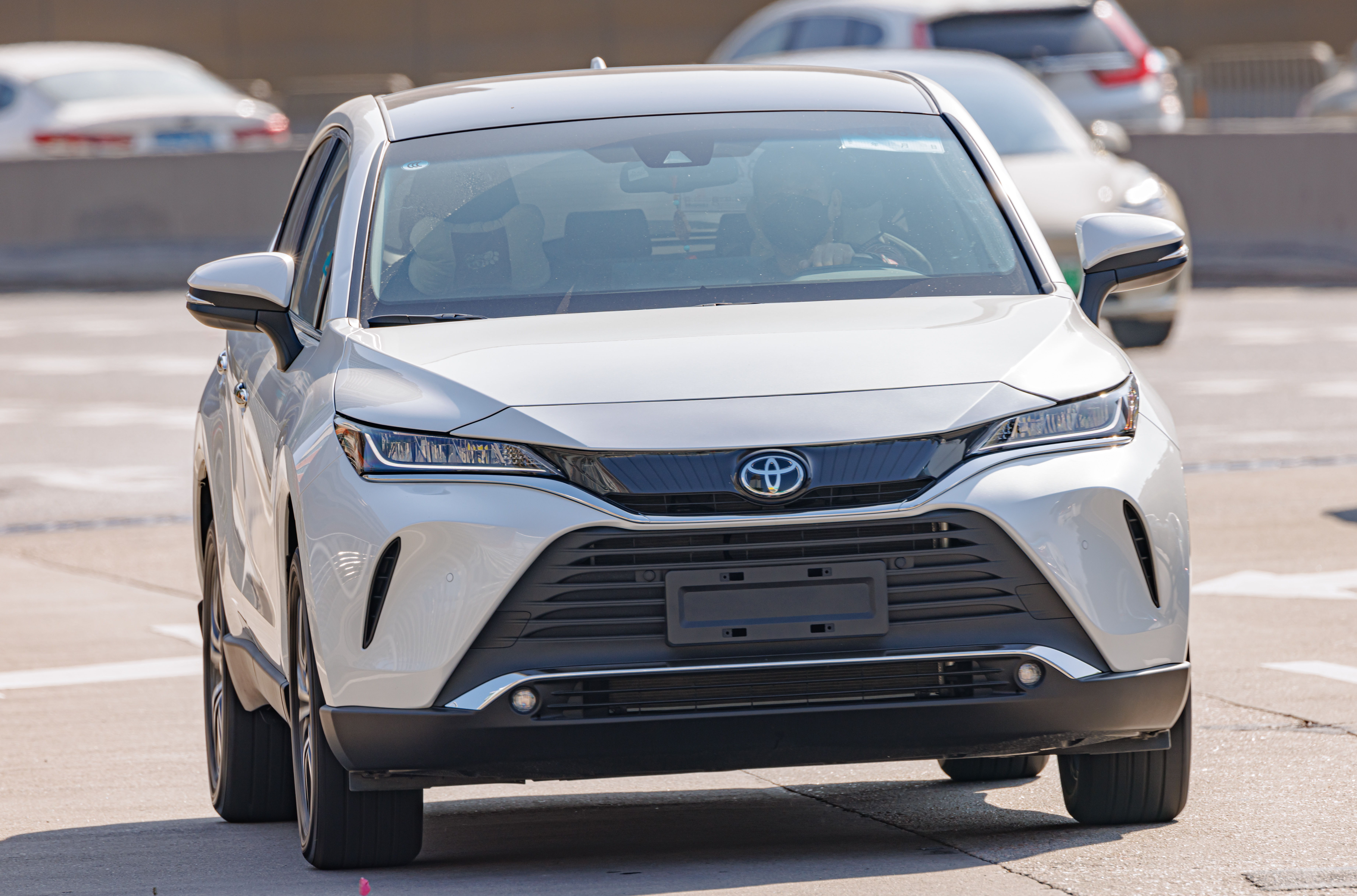 2020 Toyota Harrier Z Leather Package pearl white exterior front view